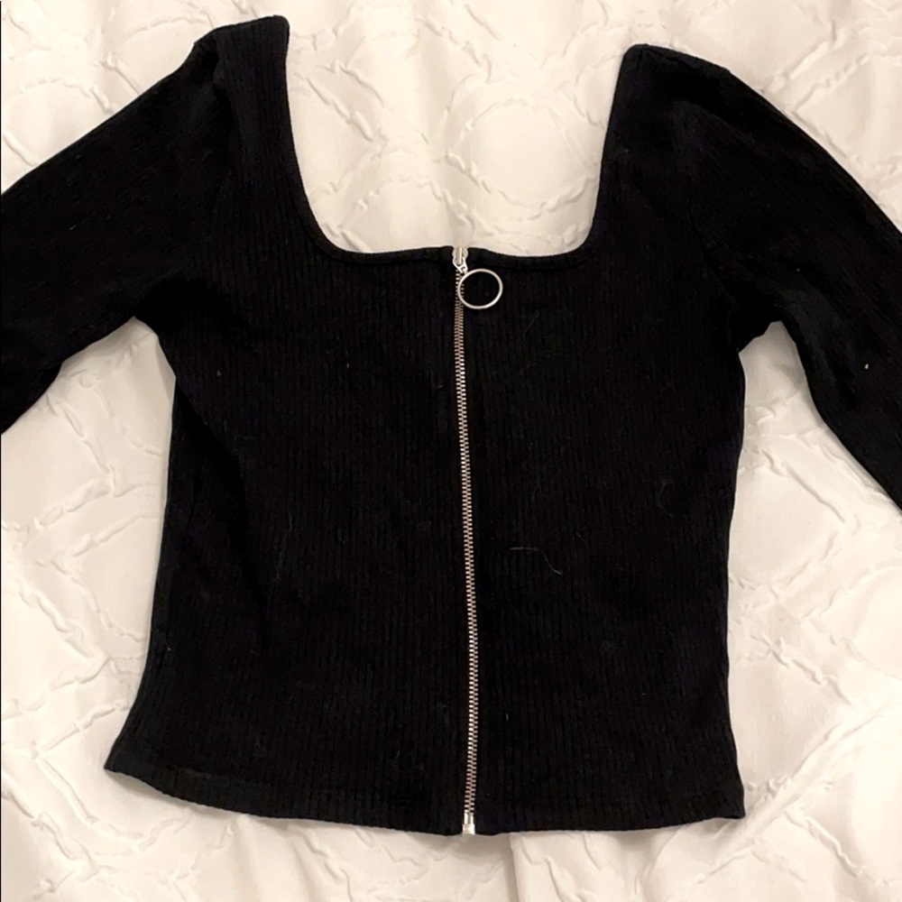 Zip up tight long sleeve